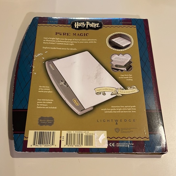 New Harry Potter Lumos soft case and book light - Picture 5 of 9